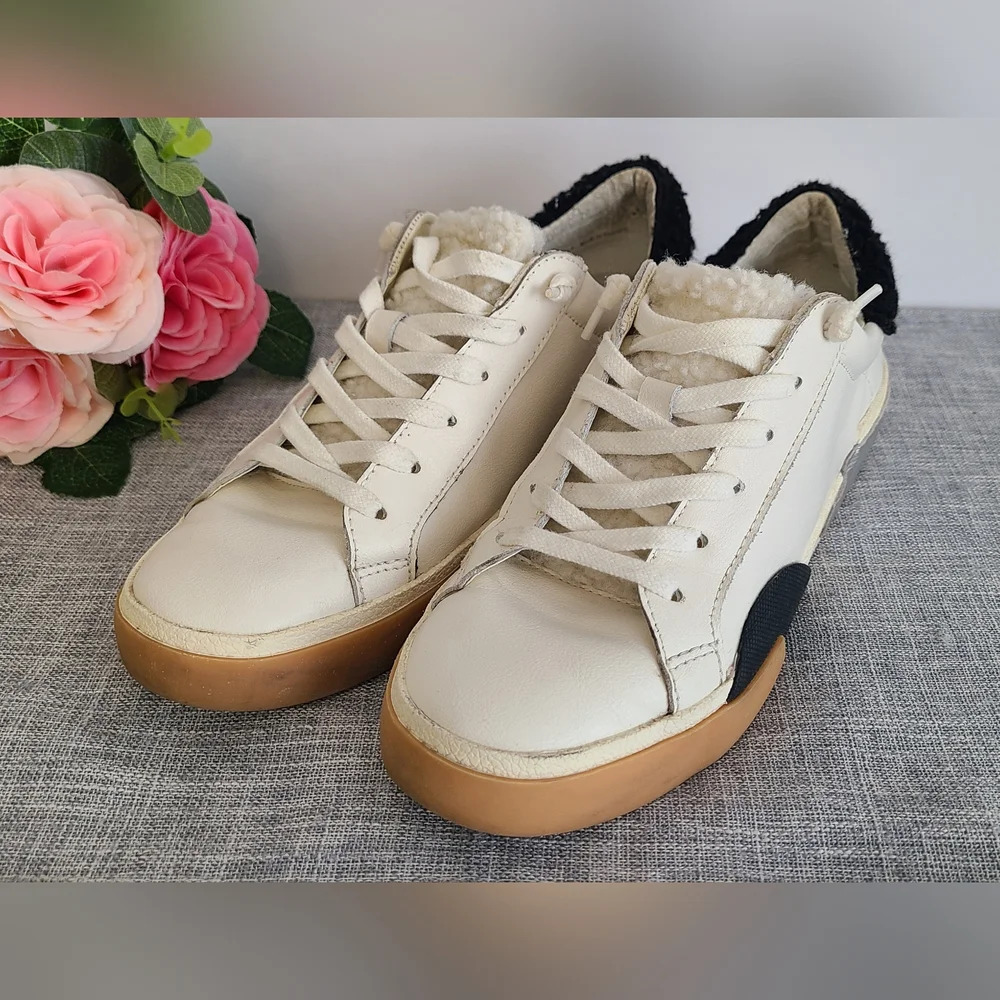 Dolce Vita Women Zina Sneaker White Black Rubber Sole Slip On Size 7 US